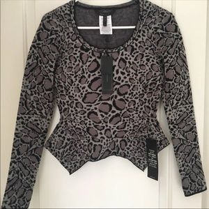 🔥NEW!🔥 BCBG Peplum Top